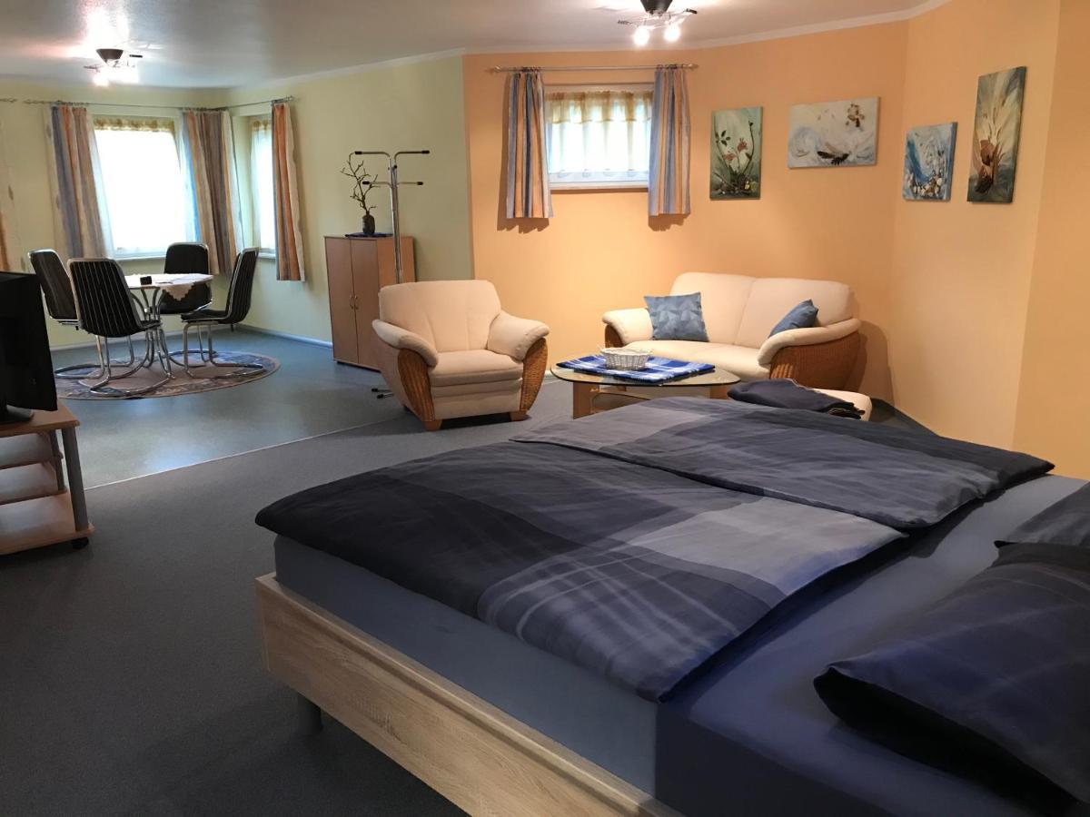 Ferienwohnung Storchenwiese In Nuthetal Ot Saarmund ภายนอก รูปภาพ