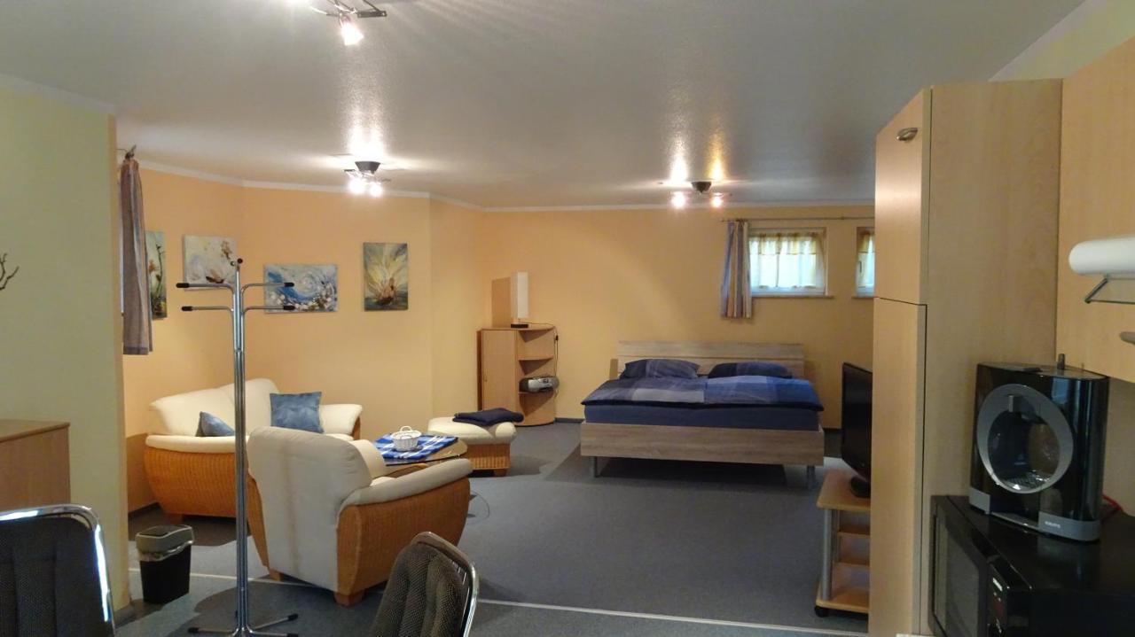 Ferienwohnung Storchenwiese In Nuthetal Ot Saarmund ภายนอก รูปภาพ